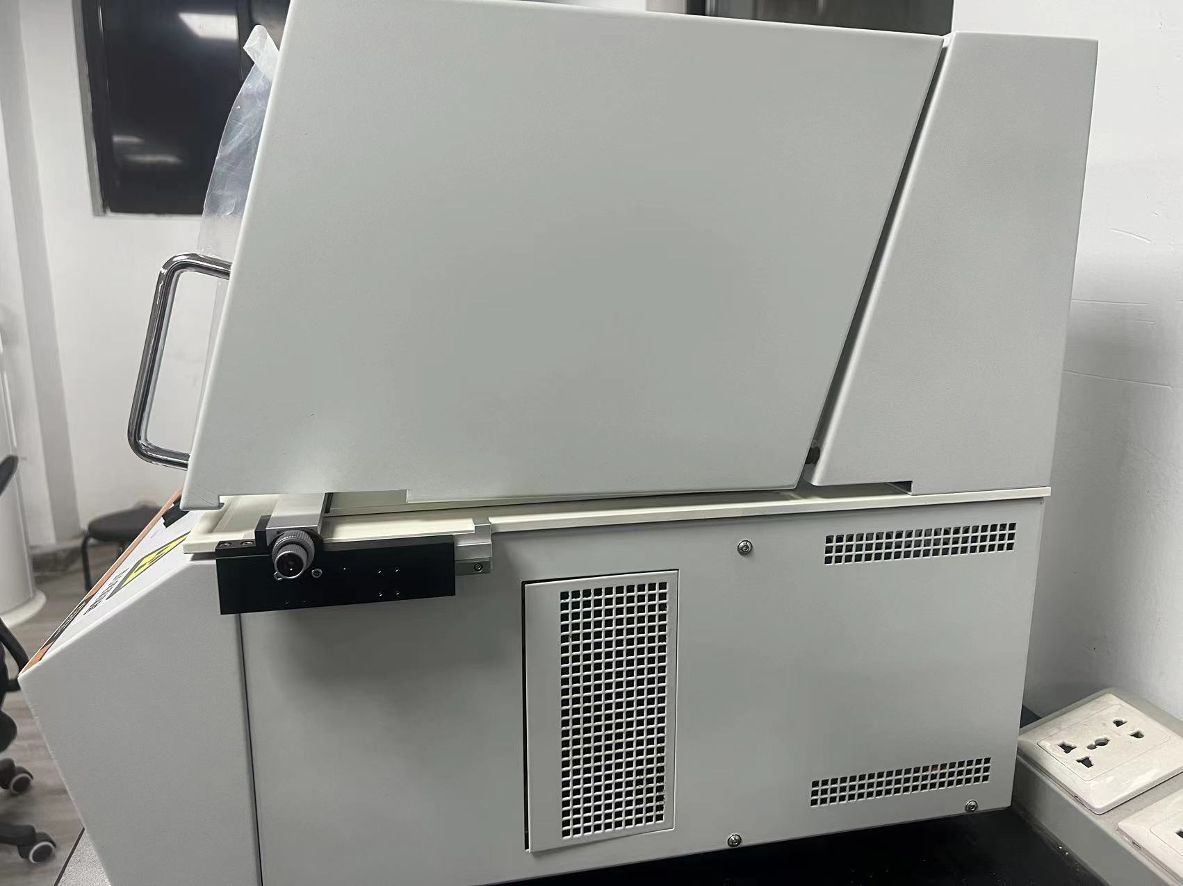 Fischer xulm膜厚仪